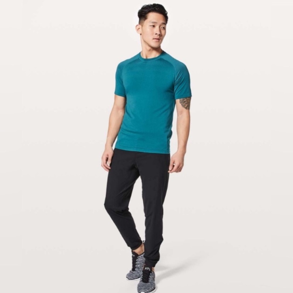 Lululemon Metal Vent Tech Short Sleeve in Capri Teal Mens Size Extra Large XL